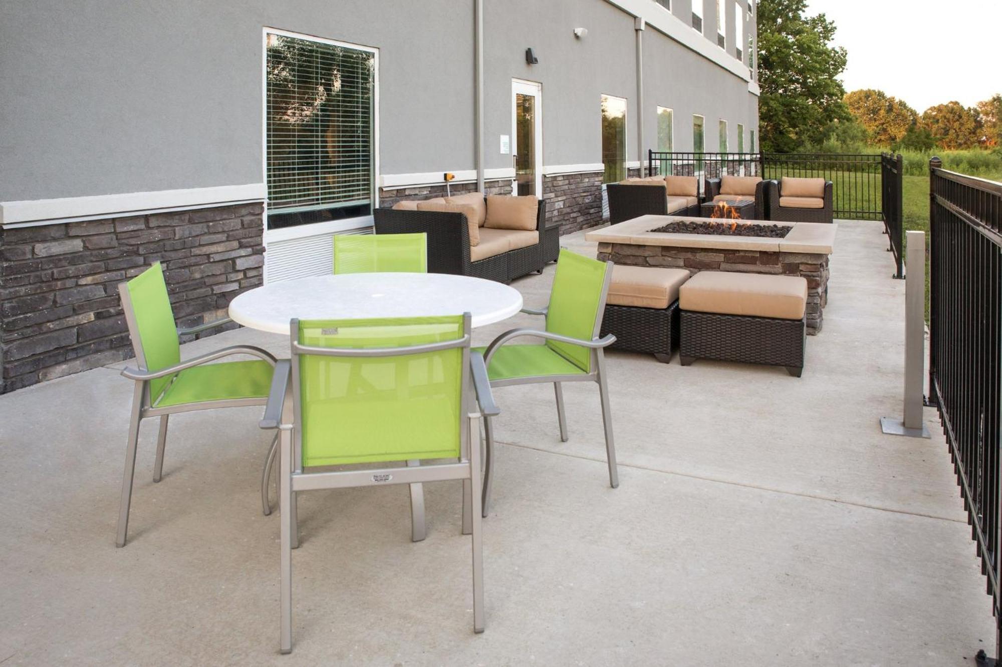 Holiday Inn & Suites Decatur-Forsyth By Ihg Zewnętrze zdjęcie